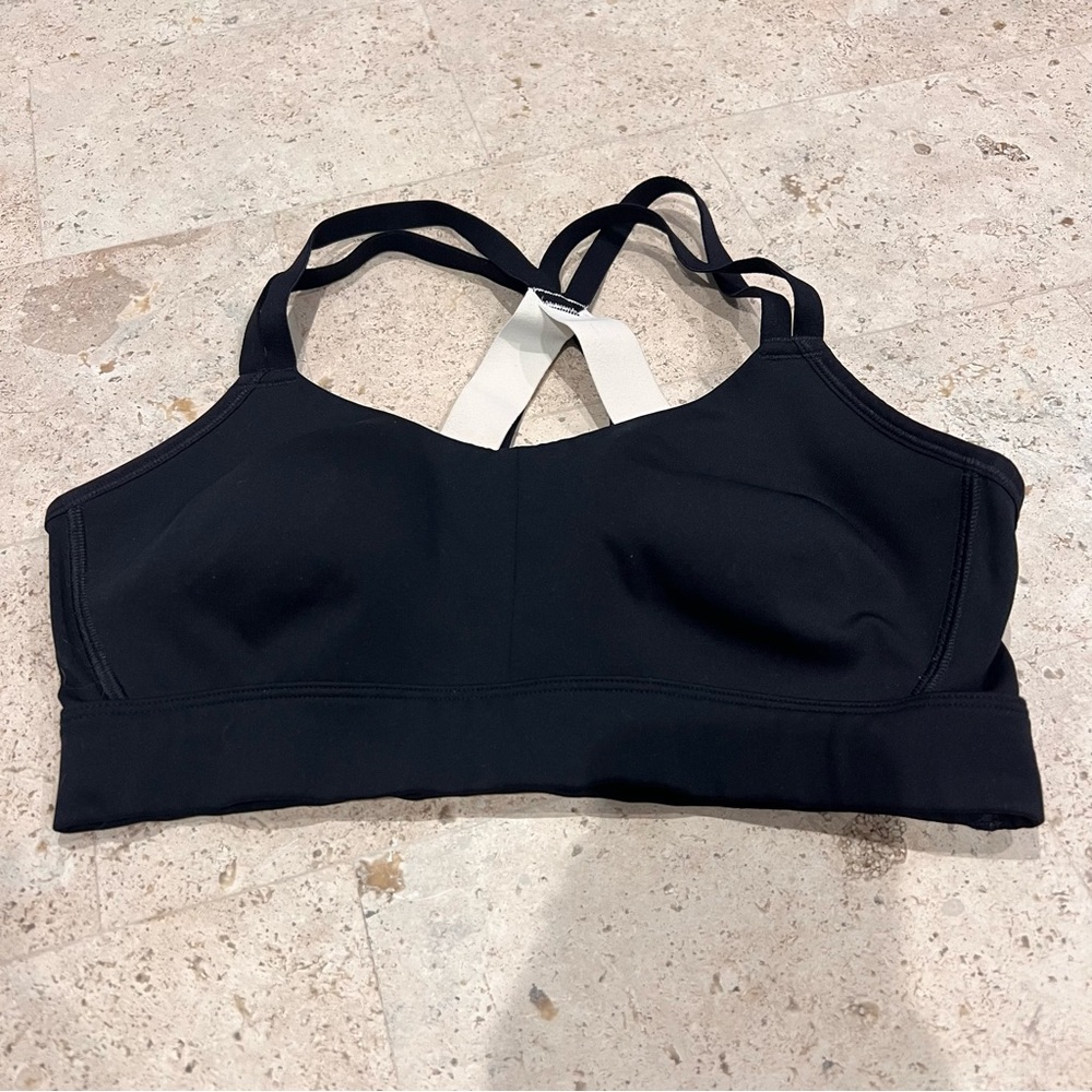 ☀️ Under Armour Sports Bra